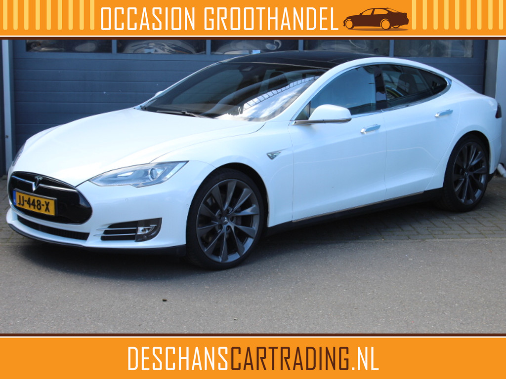 52753894